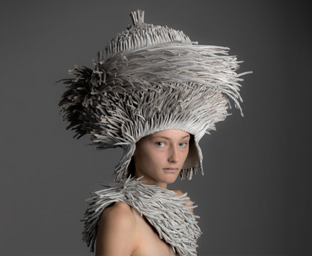 Bianca Severijns cria obras através da exploração consciente do papel