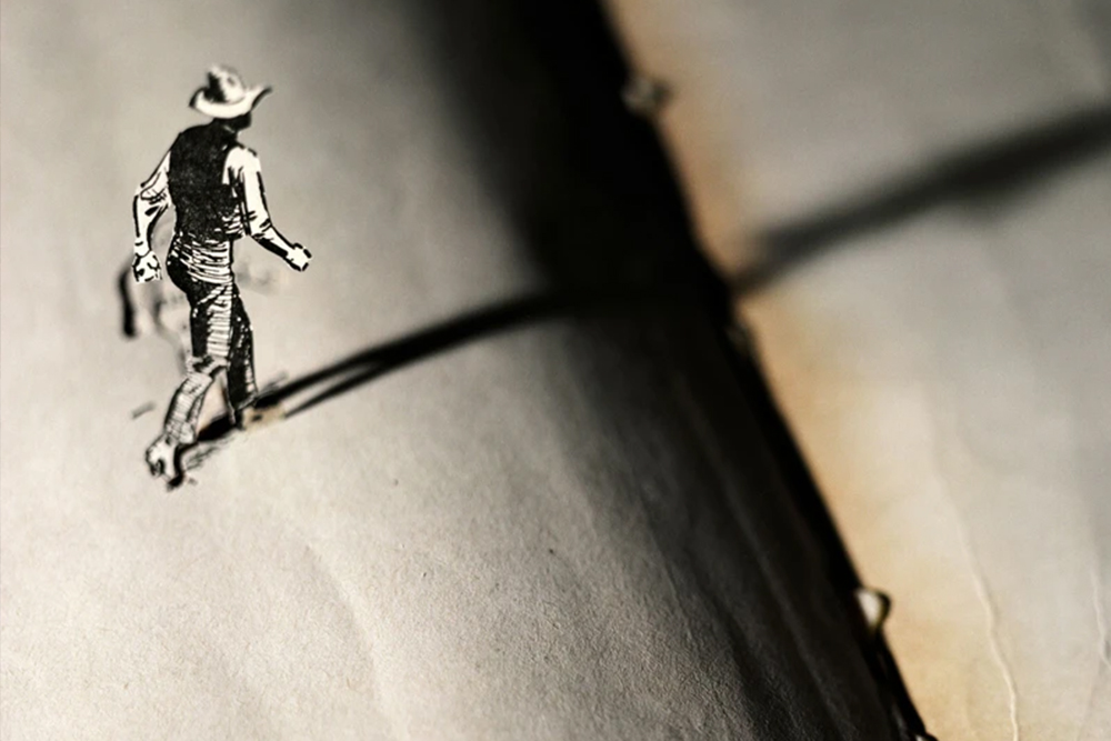 O artista de papel Thomas Allen "fabrica" ​​novas realidades a partir de livros e revistas antigos